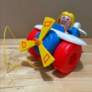 Fisher-Price 1980 plastic airplane pull along toy  propeller moves!